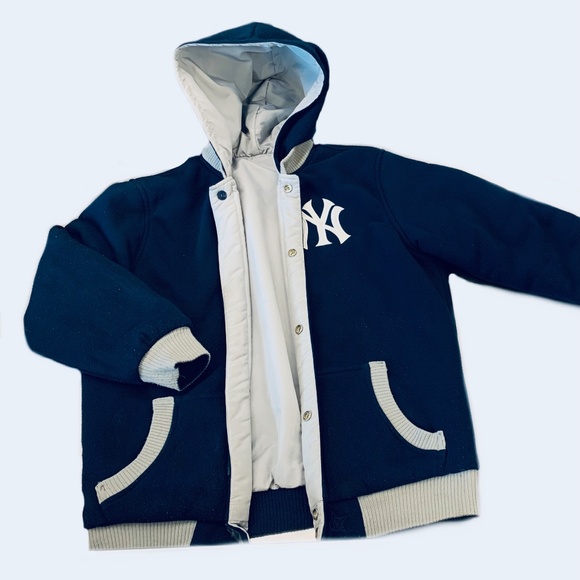 Other - Official Vintage Yankee Reversable Jersey Jacket